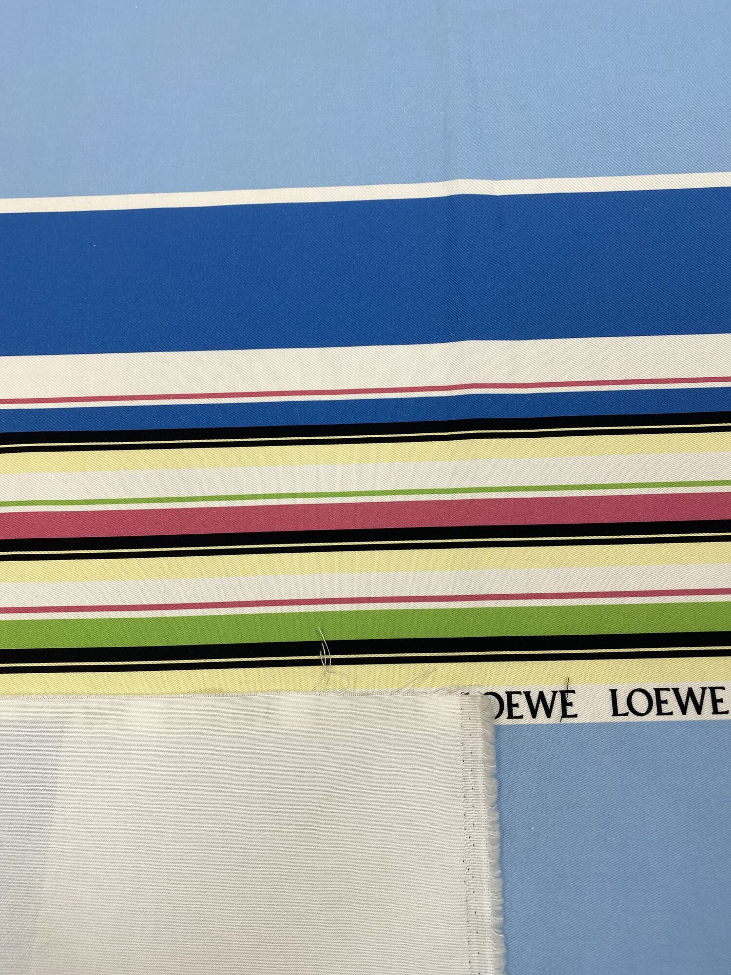 Атласный шёлк